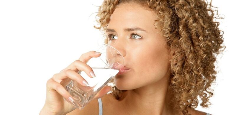 On a drinking diet, you need to consume 1. 5 liters of purified water, as well as other liquids
