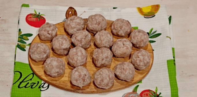 Inducy boiled meat balls